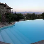 - La Casetta Nel Borgo *